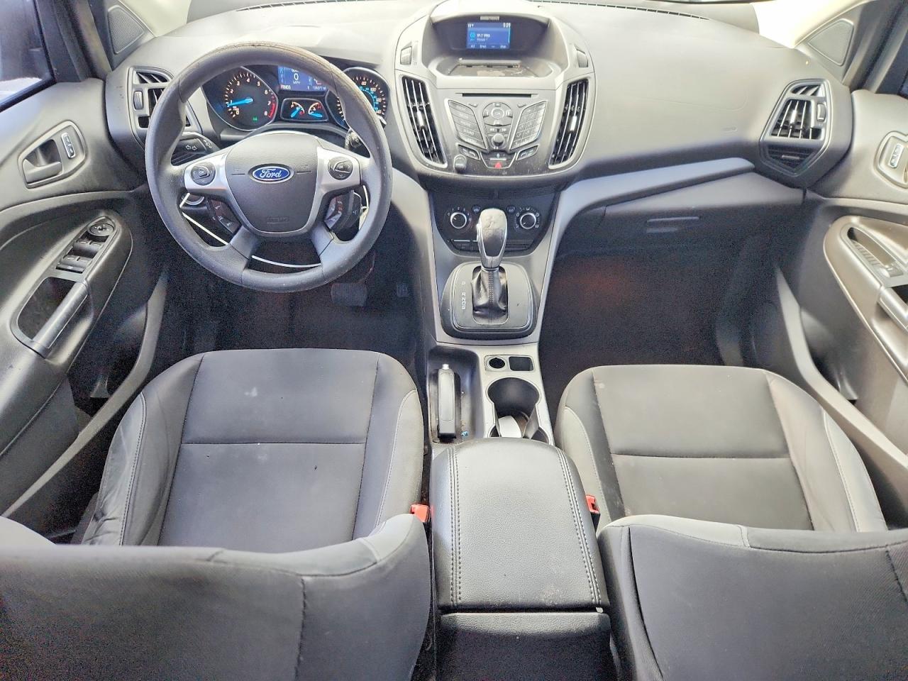 2014 Ford Escape S - zdjęcie 8