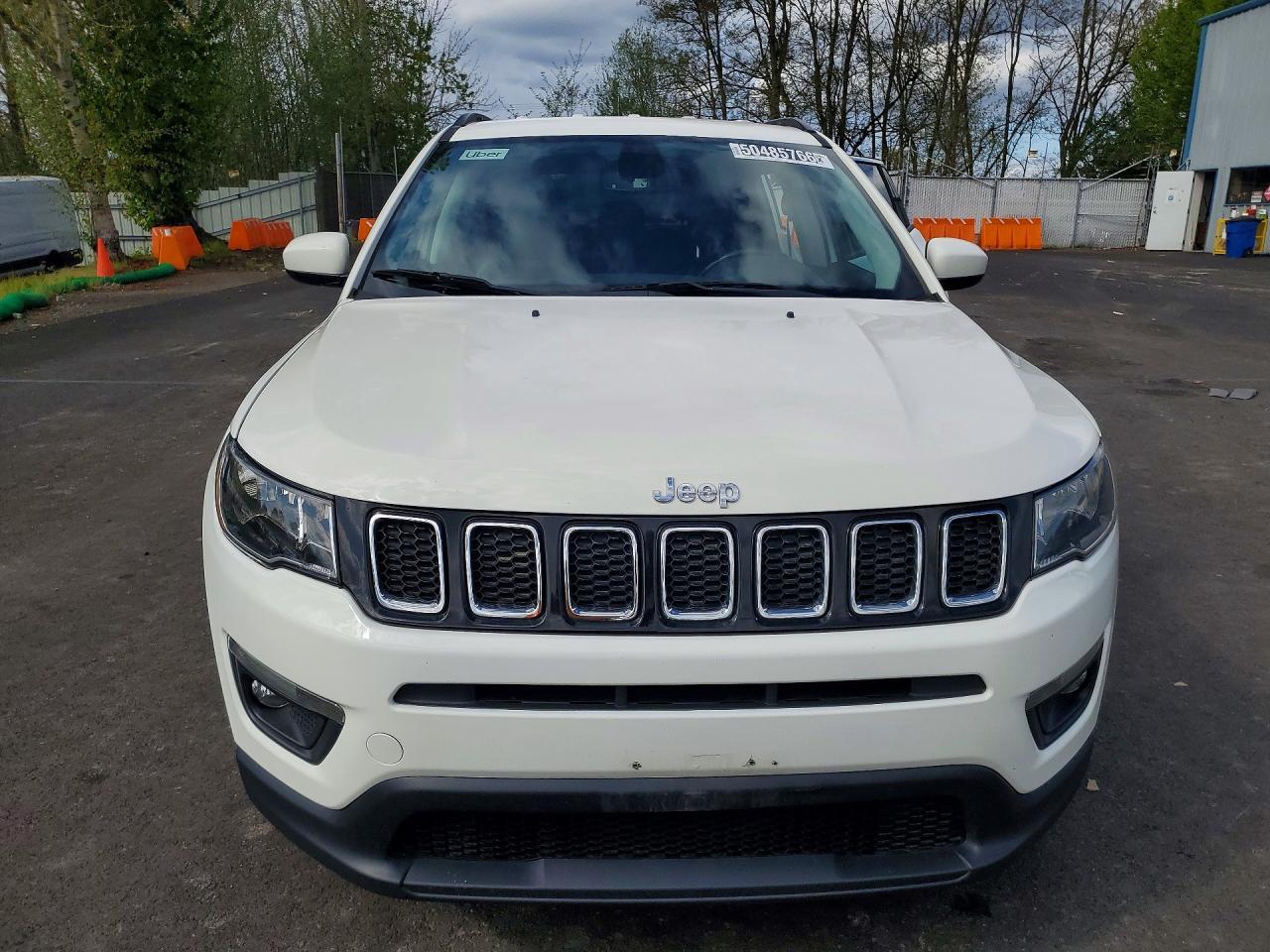 2020 Jeep Compass Latitude - zdjęcie 5
