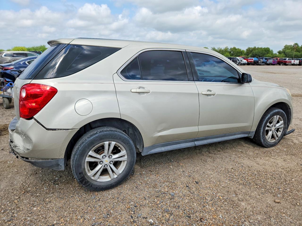 2015 Chevrolet Equinox Ls - zdjęcie 3