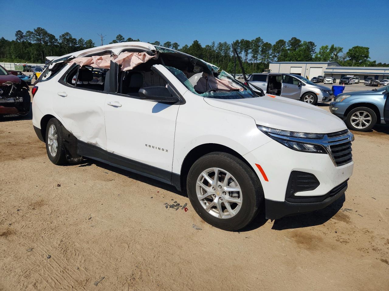 2023 Chevrolet Equinox Ls - zdjęcie 4