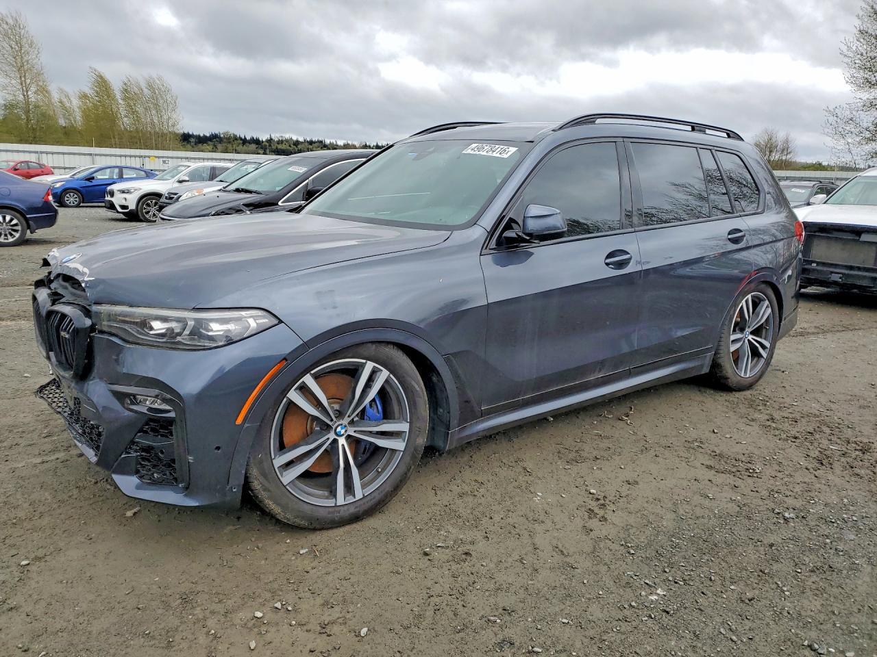 2020 BMW X7 M50I - zdjęcie główne