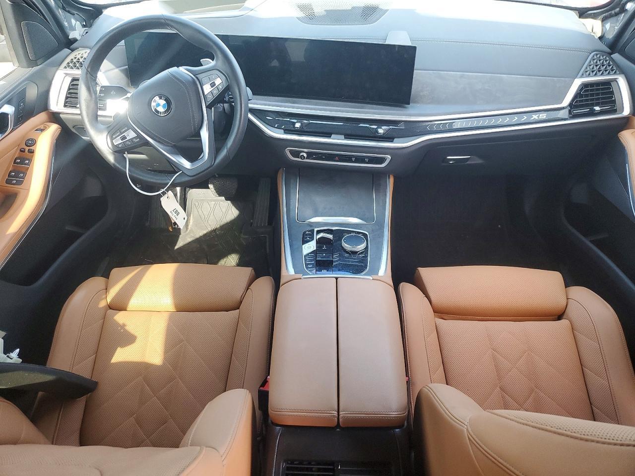 2025 BMW X5 xDrive40I - zdjęcie 8