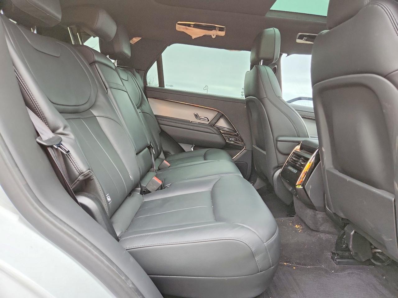 2025 Land Rover Range Rover Sport S - zdjęcie 11
