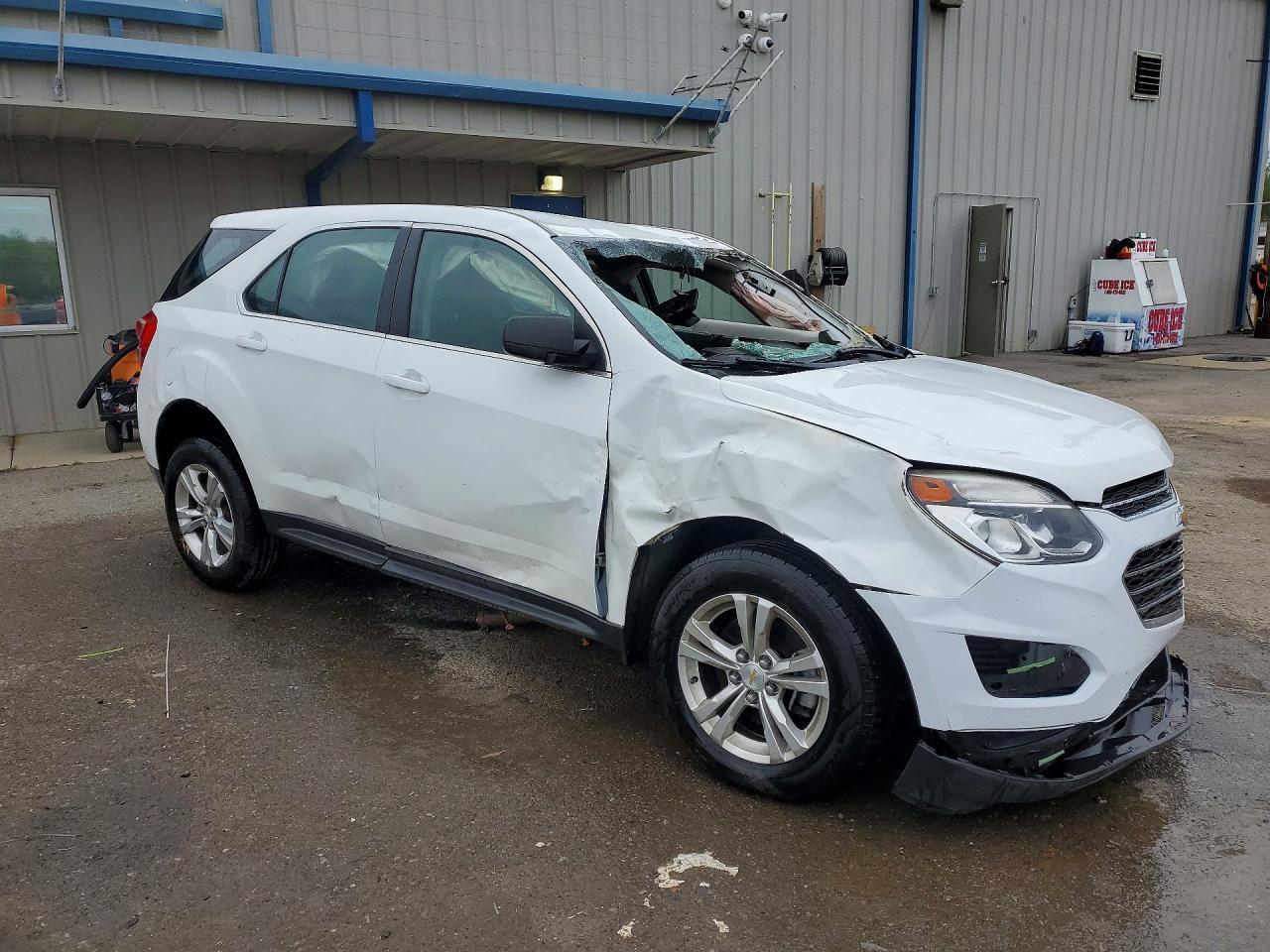2017 Chevrolet Equinox Ls - zdjęcie 4