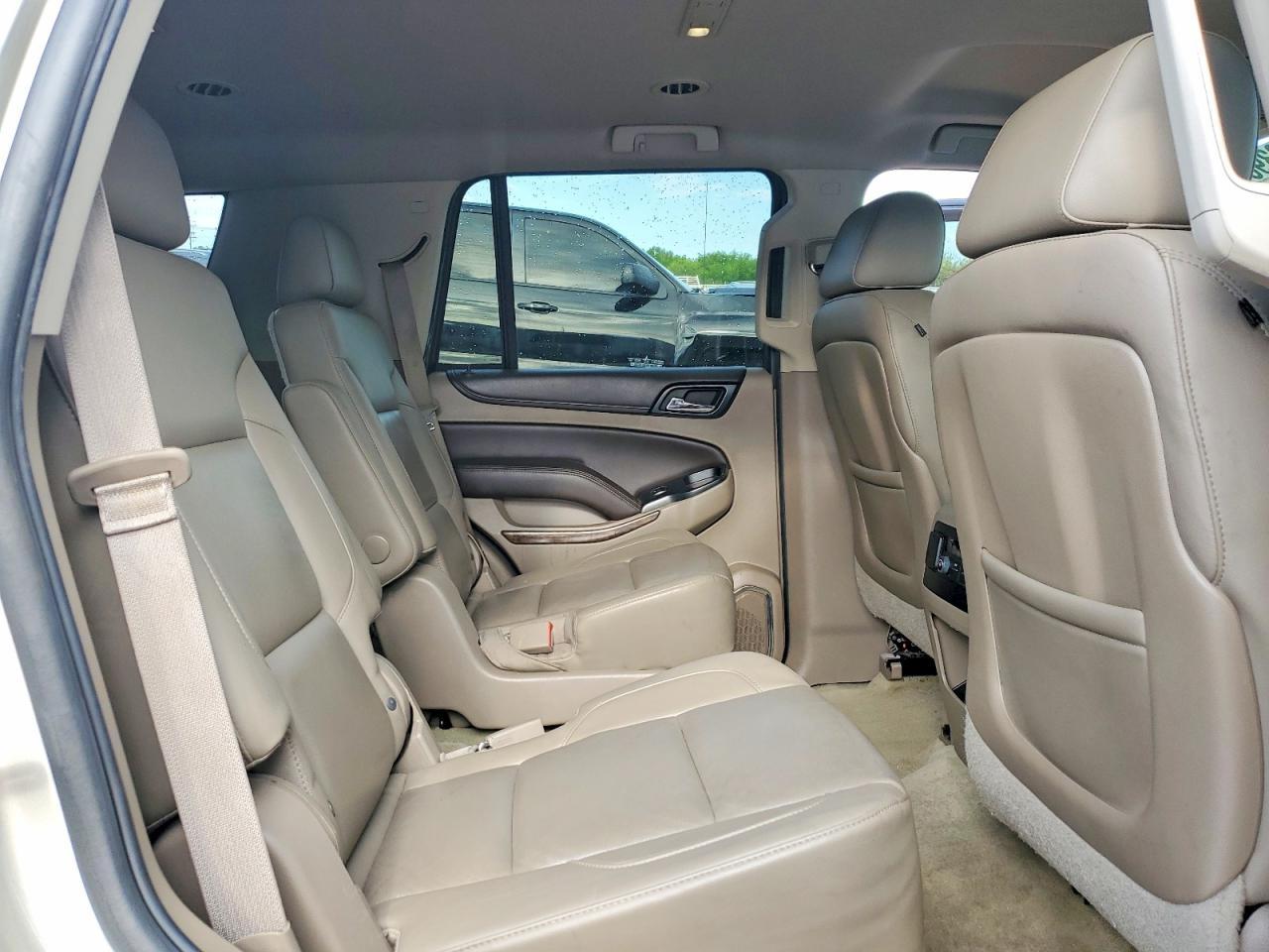 2015 Chevrolet Tahoe C1500 Lt - zdjęcie 11
