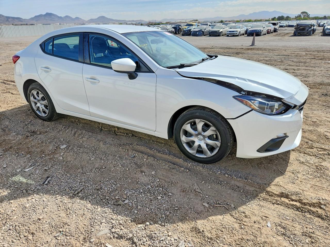 2016 Mazda 3 Sport - zdjęcie 4