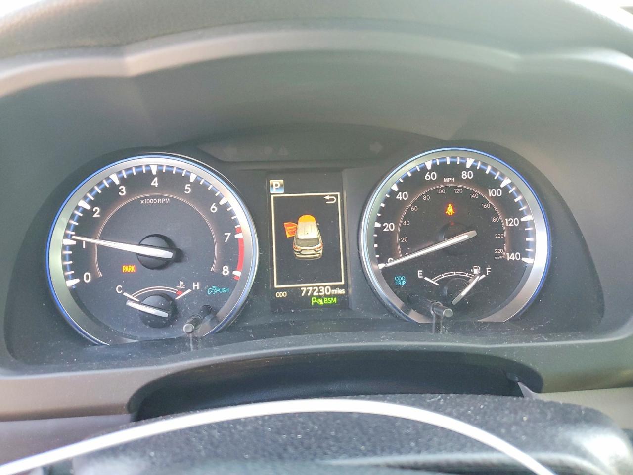 2019 Toyota Highlander Limited Platinum - zdjęcie 9