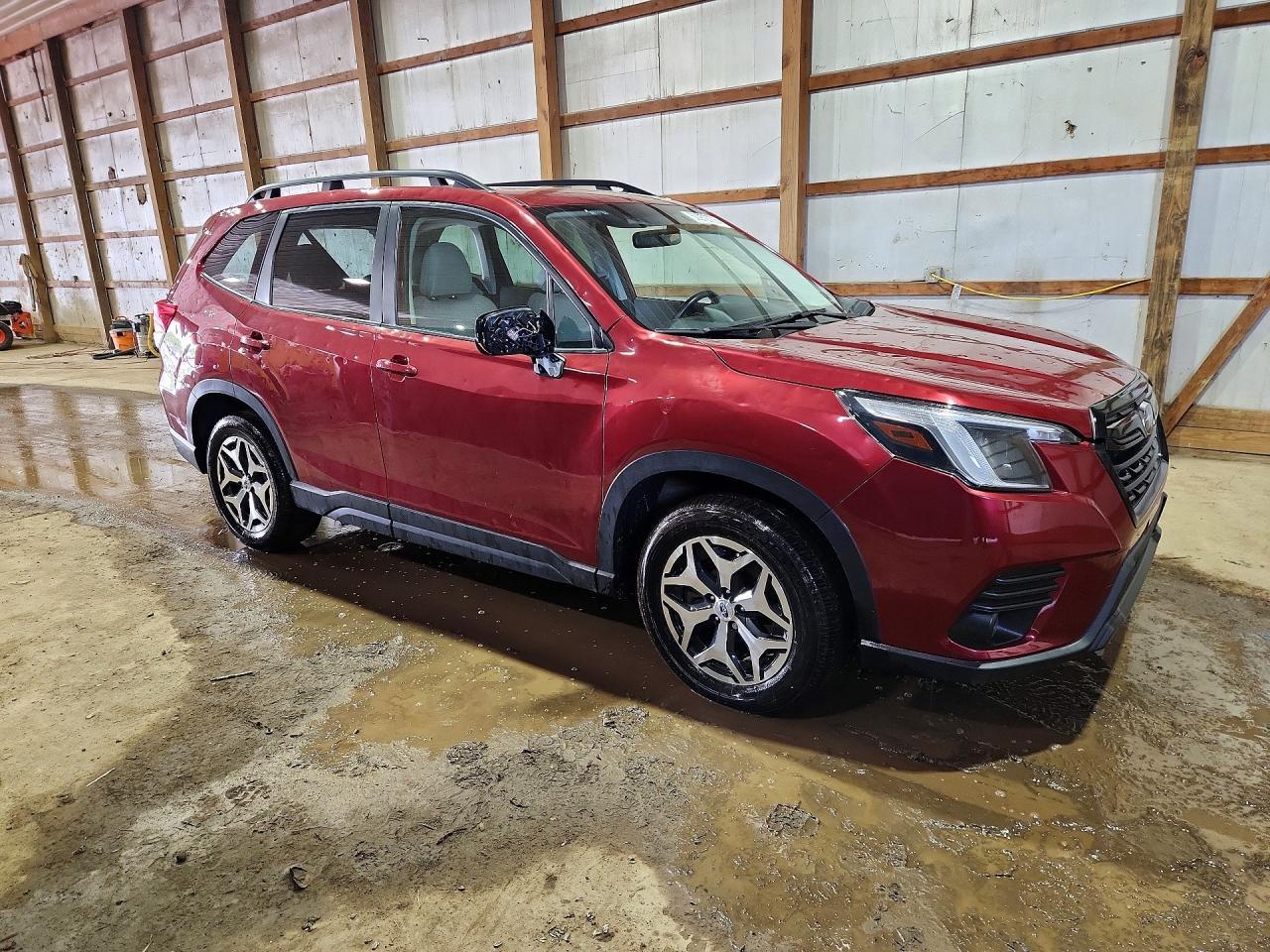 2023 Subaru Forester Premium - zdjęcie 4