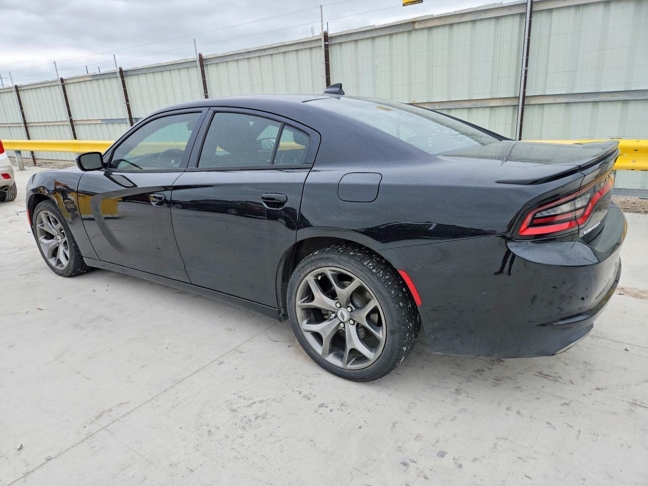 2017 Dodge Charger Sxt - zdjęcie 2