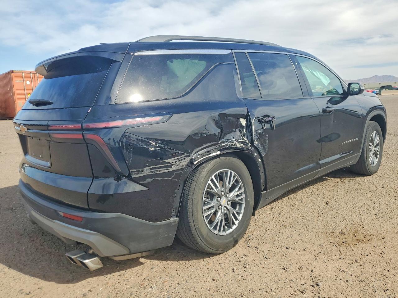 2025 Chevrolet Traverse Lt - zdjęcie 3