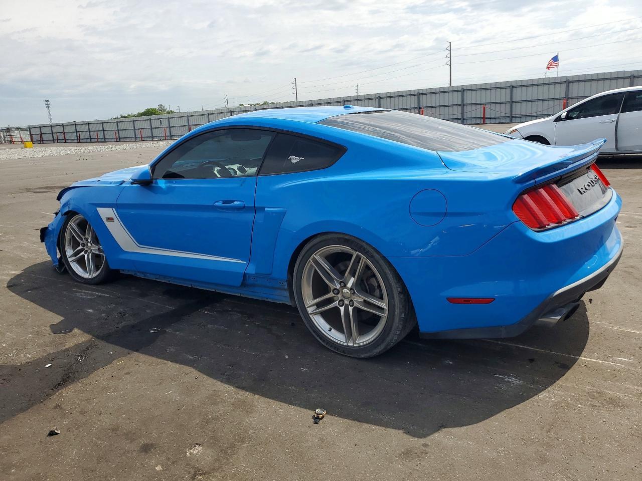 2017 Ford Mustang Gt - zdjęcie 2