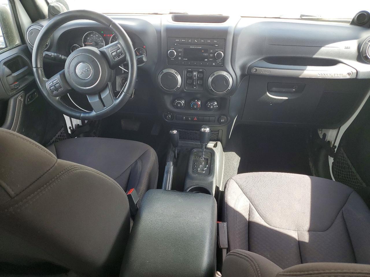 2013 Jeep Wrangler Unlimited Sport - zdjęcie 8