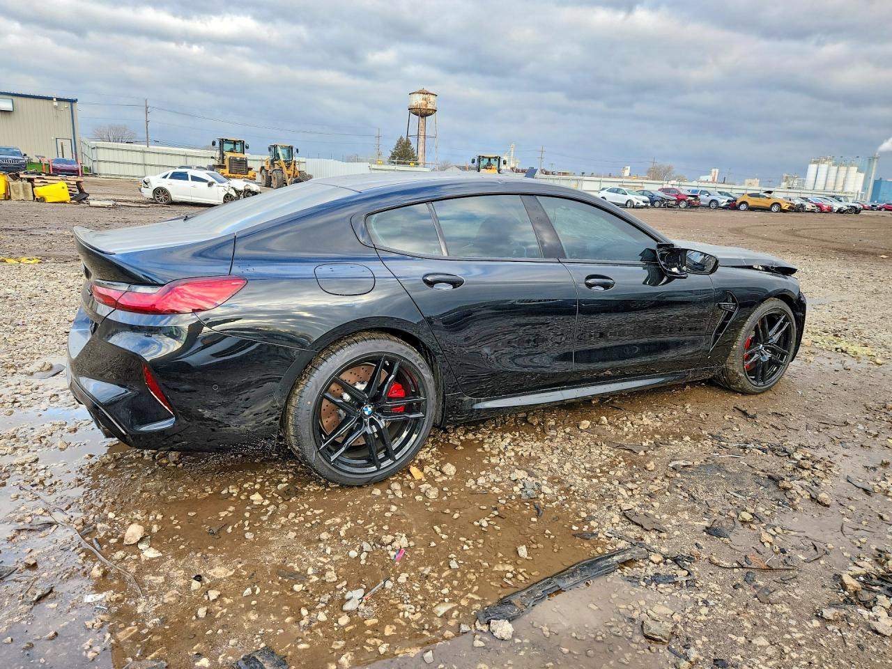 2025 BMW M8 - zdjęcie 3