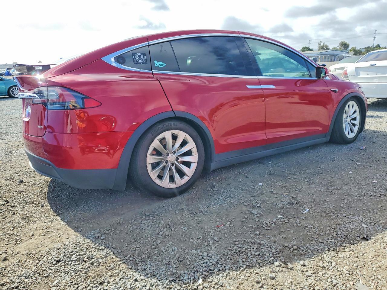 2017 Tesla Model X - zdjęcie 3