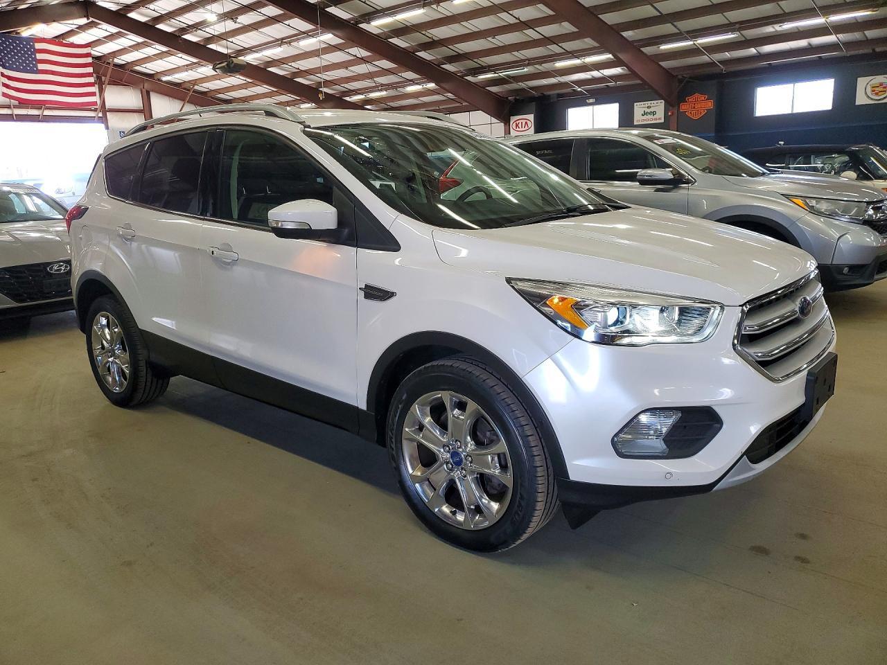 2019 Ford Escape Titanium - zdjęcie 4