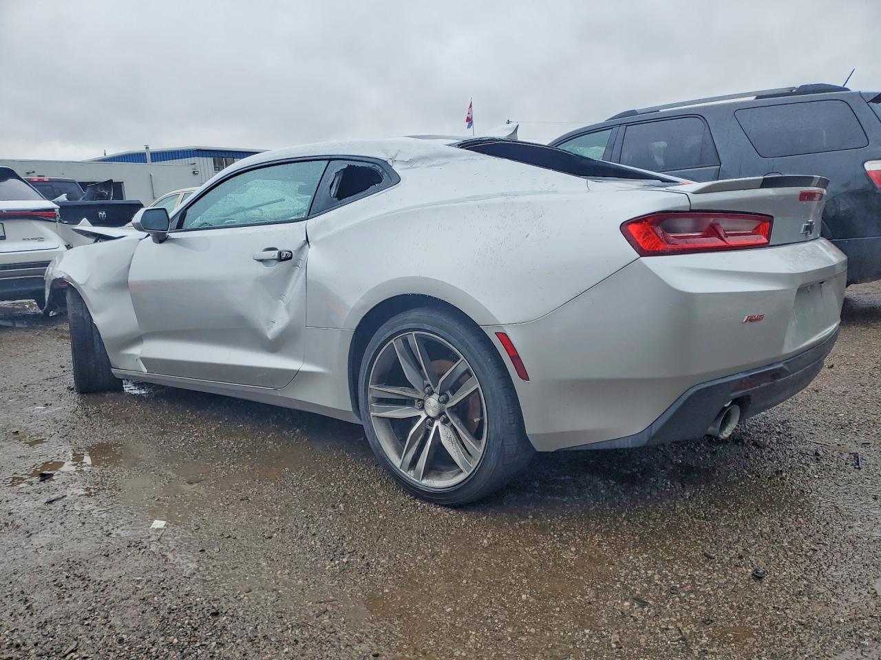2016 Chevrolet Camaro Lt - zdjęcie 2