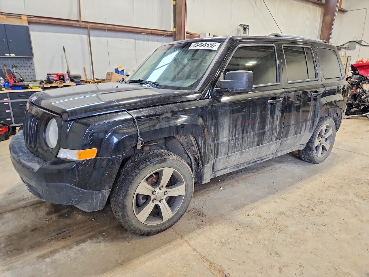 2017 Jeep Patriot - zdjęcie główne