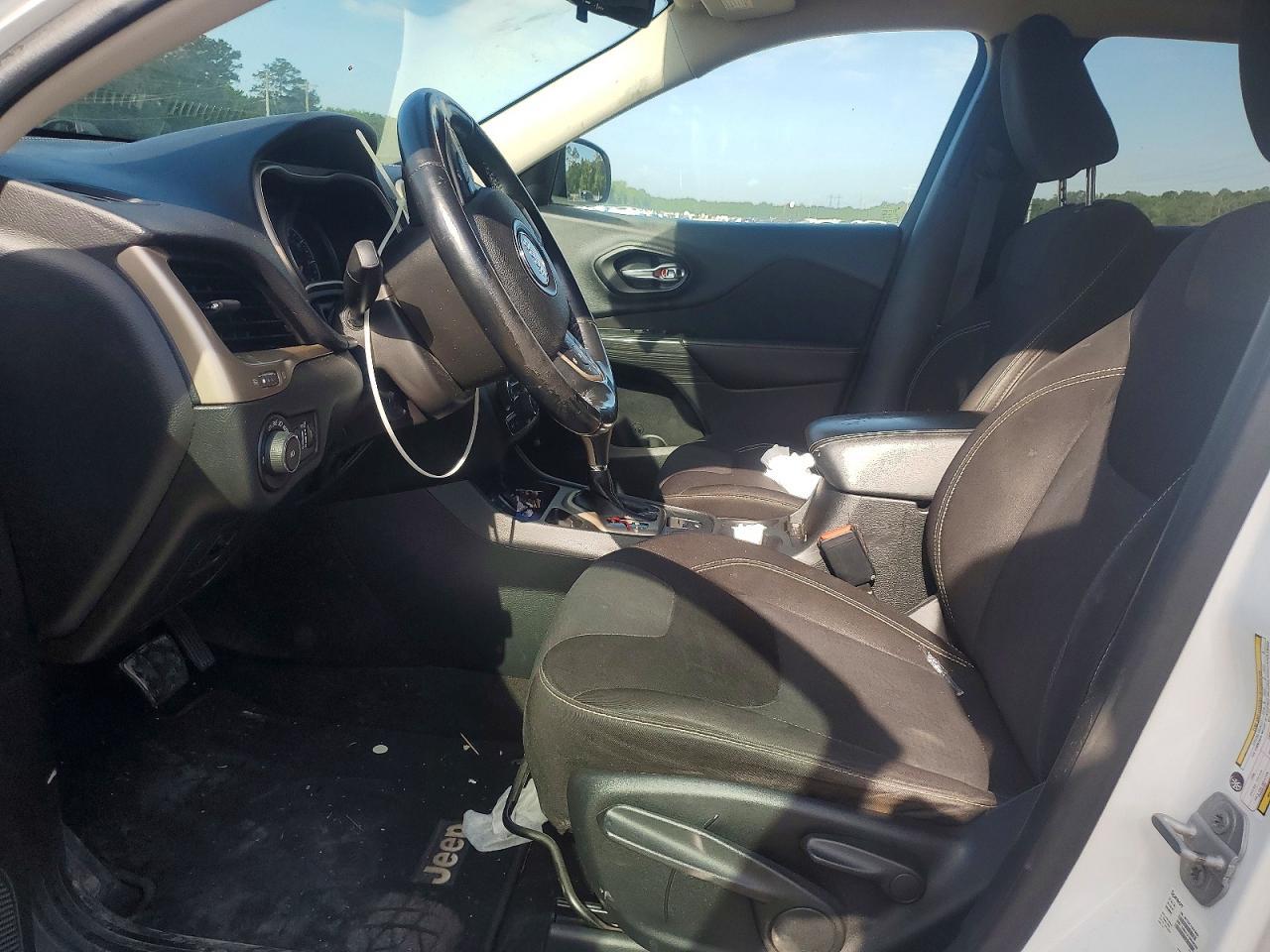 2015 Jeep Cherokee Latitude - zdjęcie 7