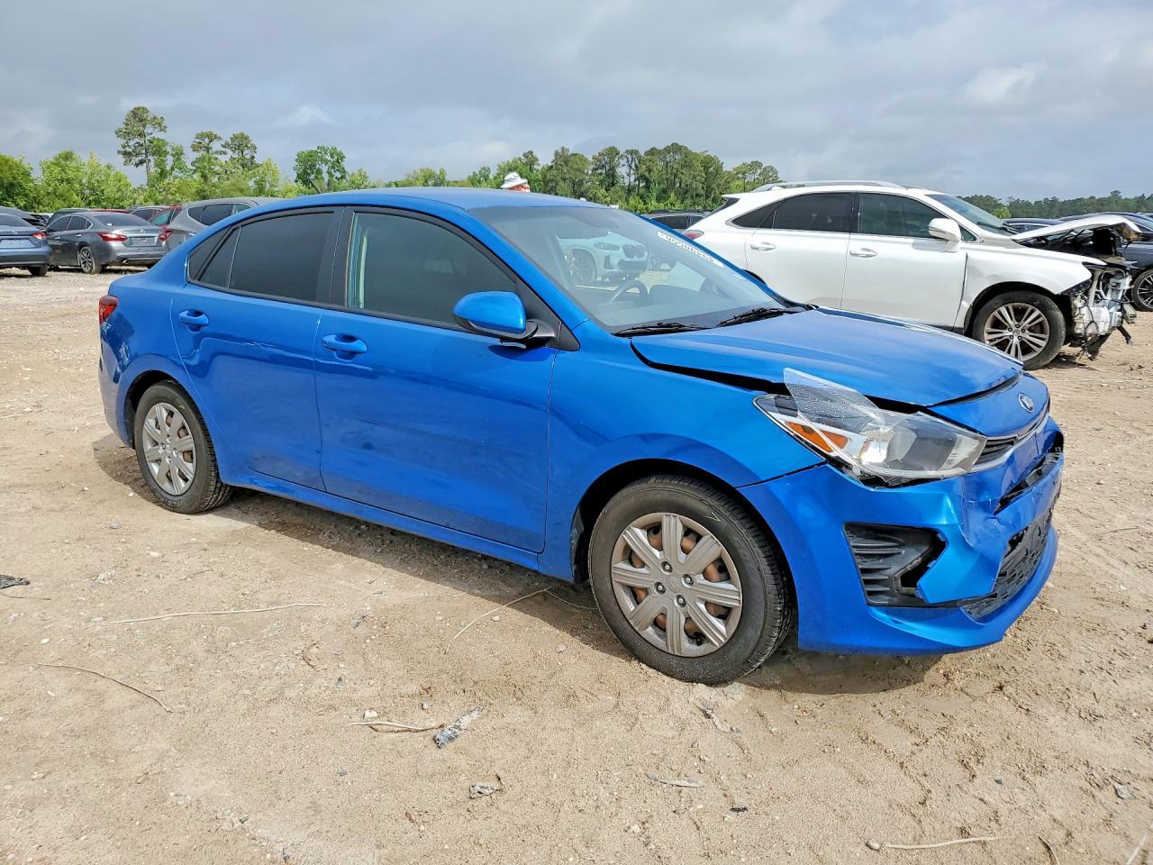 2021 Kia Rio S - zdjęcie 4