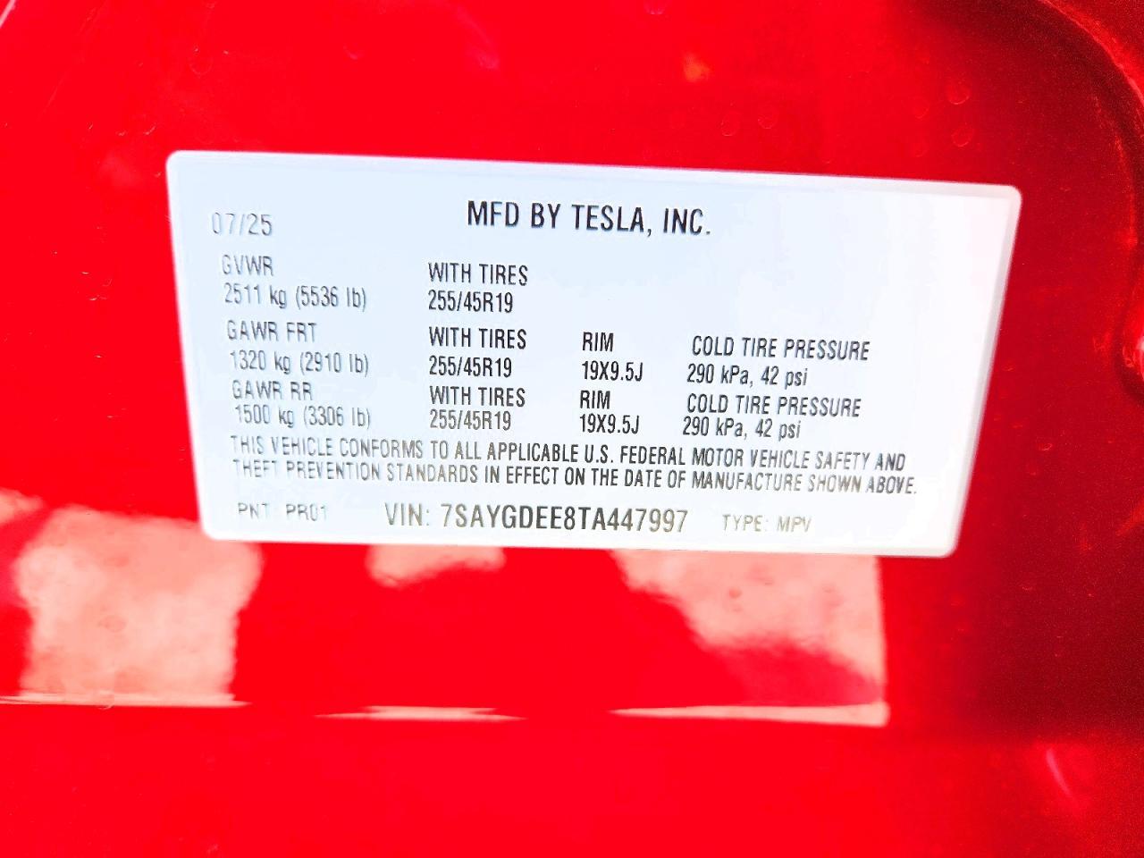 2026 Tesla Model Y - zdjęcie 13