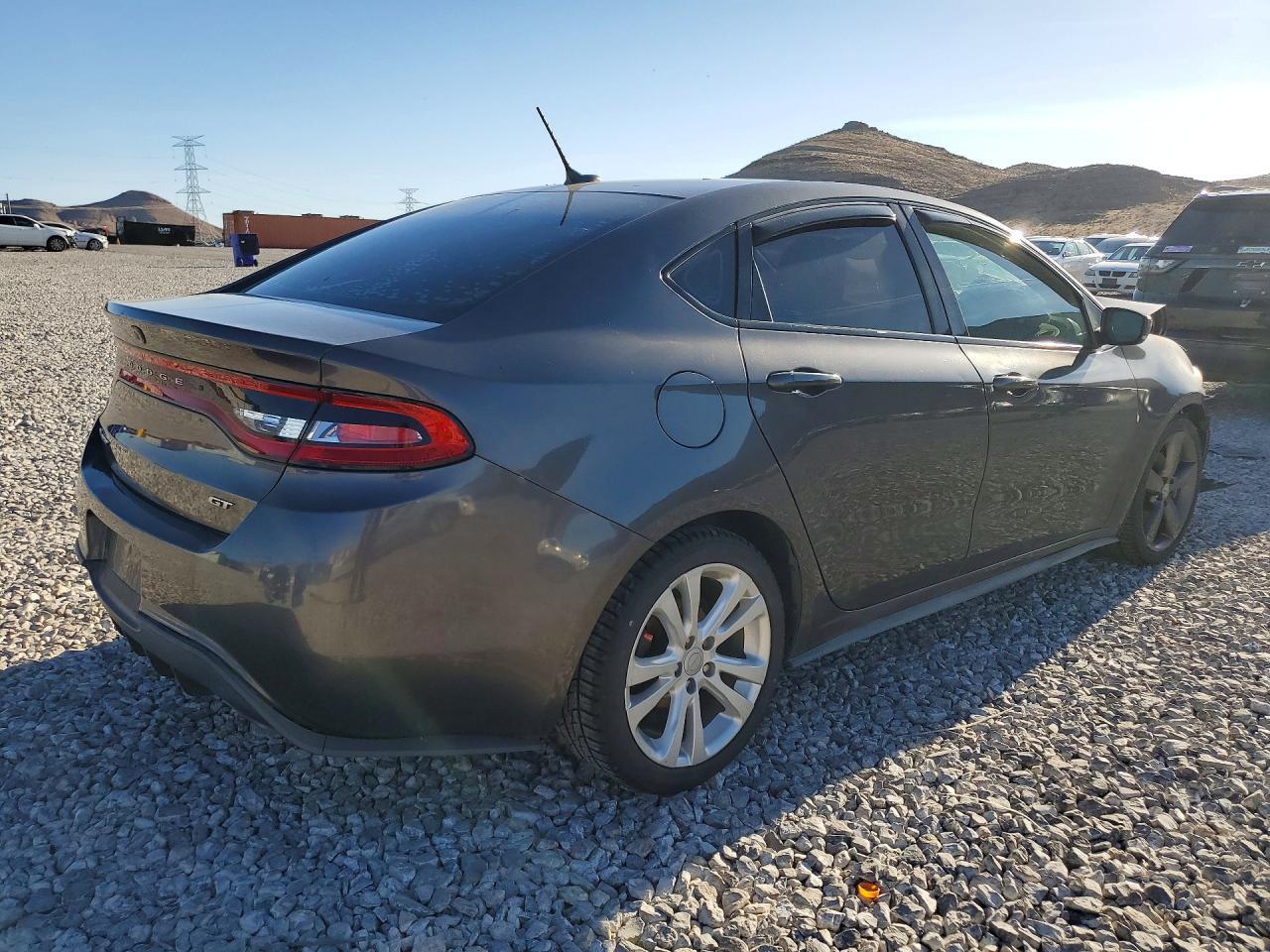 2016 Dodge Dart Gt - zdjęcie 3