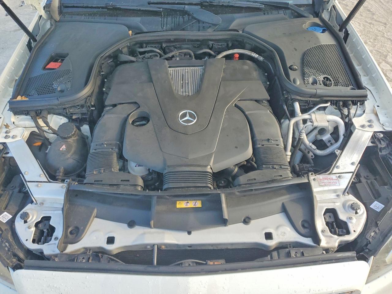 2020 Mercedes-Benz E 450 - zdjęcie 11
