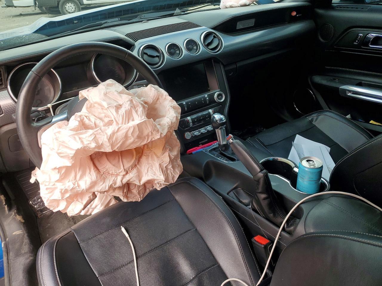 2017 Ford Mustang - zdjęcie 8