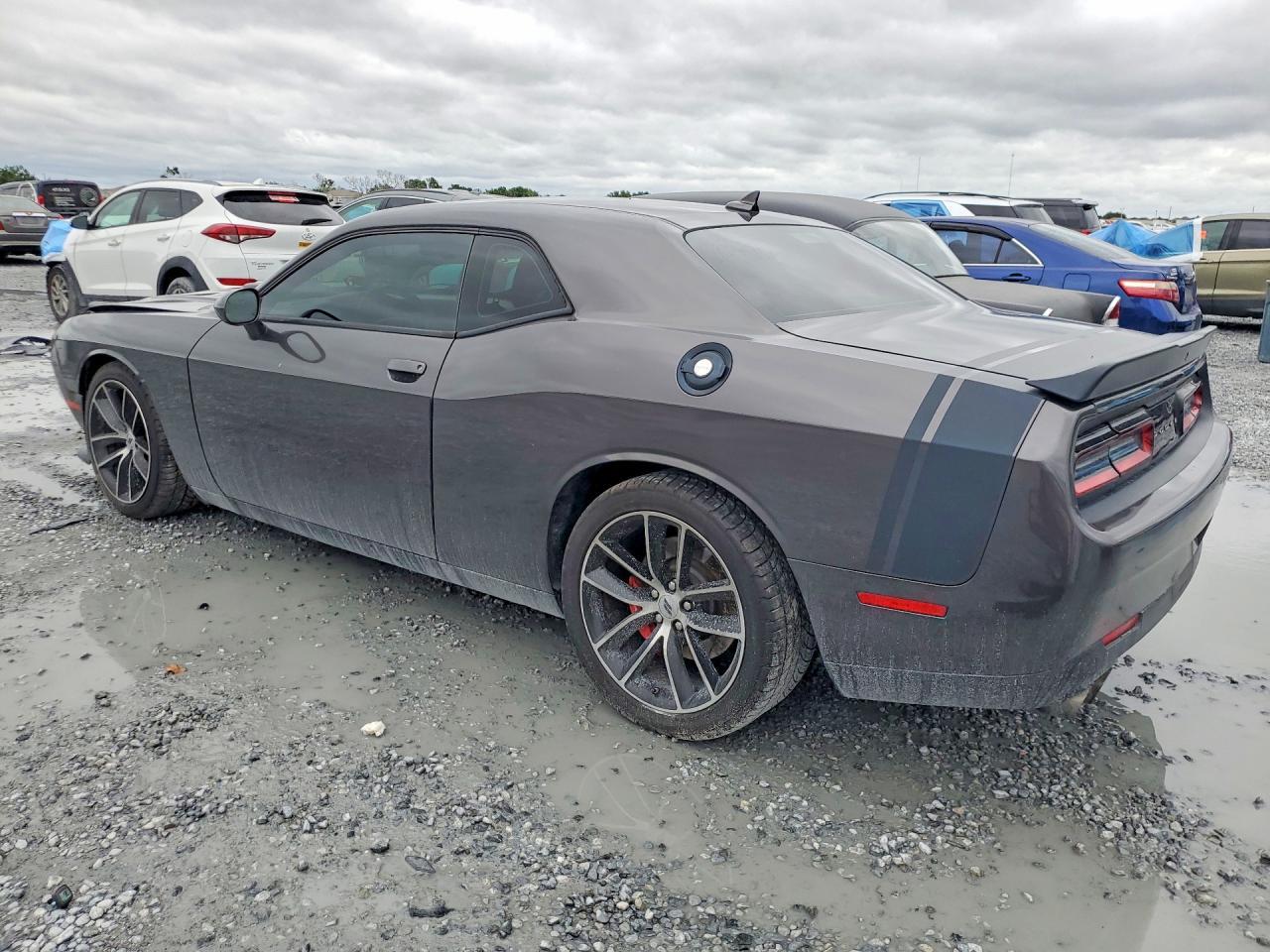 2018 Dodge Challenger R - zdjęcie 2