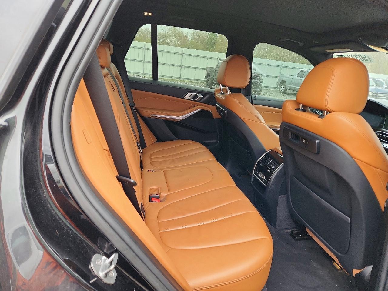 2019 BMW X5 xDrive40I - zdjęcie 11