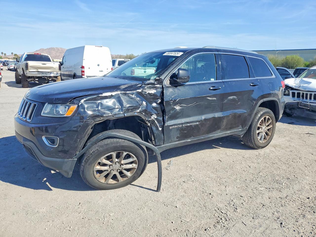 2015 Jeep Grand Cherokee Laredo - zdjęcie główne