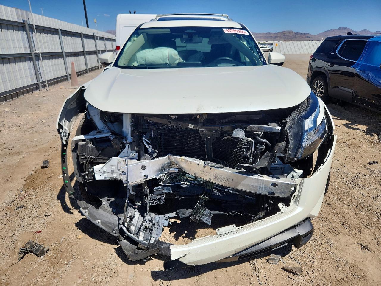 2024 Nissan Pathfinder Platinum 4Wd - zdjęcie 5