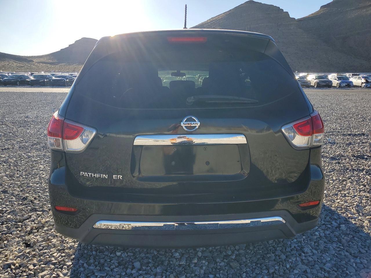 2014 Nissan Pathfinder S - zdjęcie 6