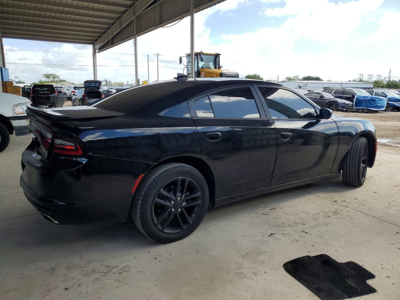 2019 Dodge Charger Sxt - zdjęcie 3