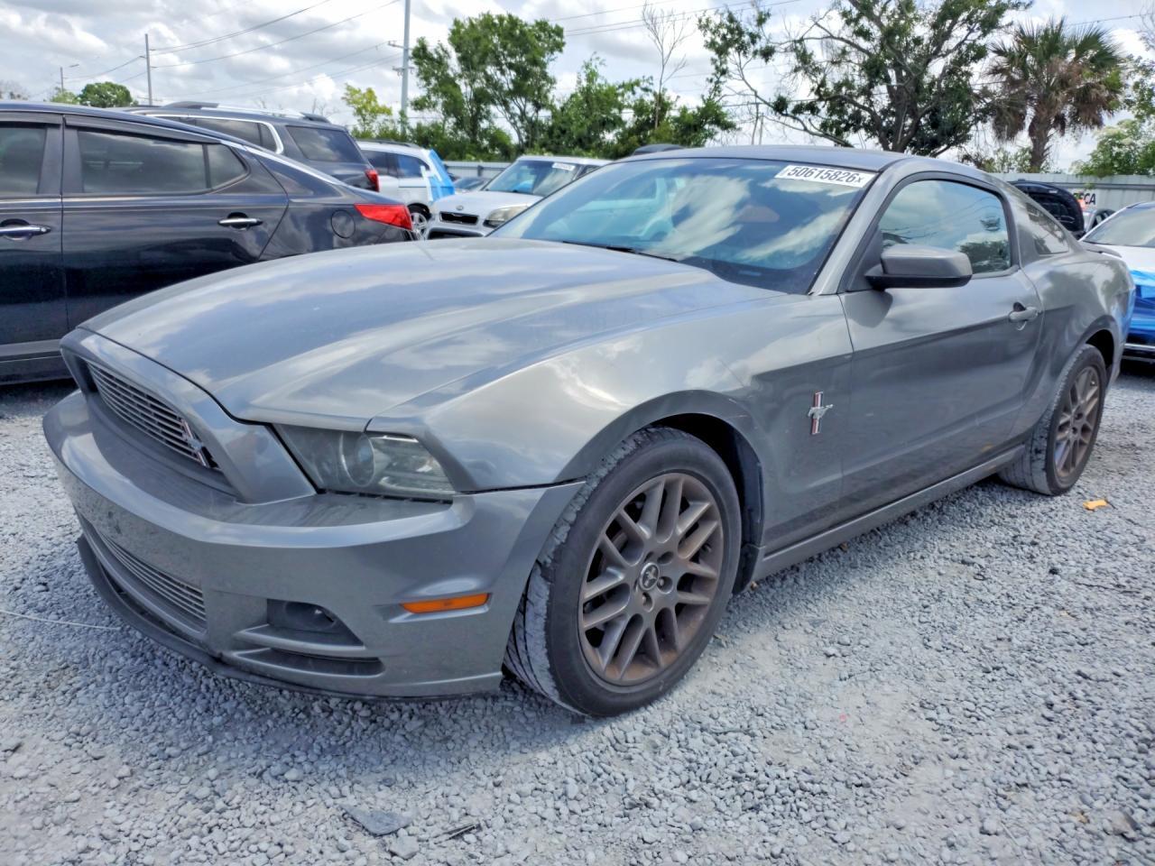 2014 Ford Mustang - zdjęcie główne