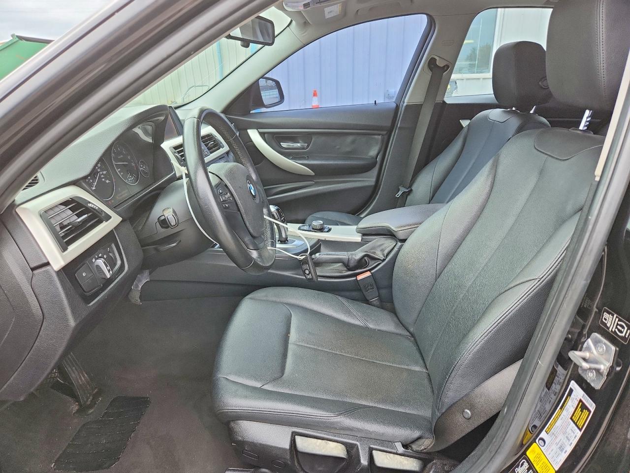 2014 BMW 320 I xDrive - zdjęcie 7