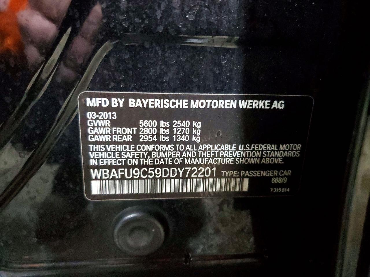 2013 BMW 550 Xi - zdjęcie 12