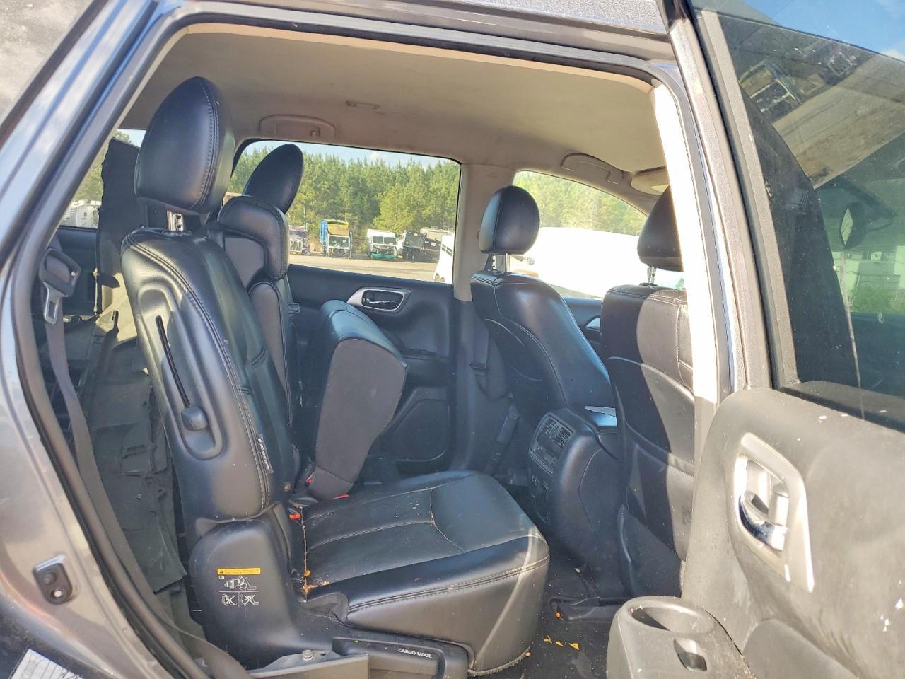 2020 Nissan Pathfinder Sl - zdjęcie 10