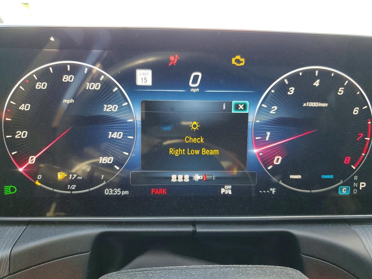 2024 Mercedes-Benz C 300 4Matic - zdjęcie 9