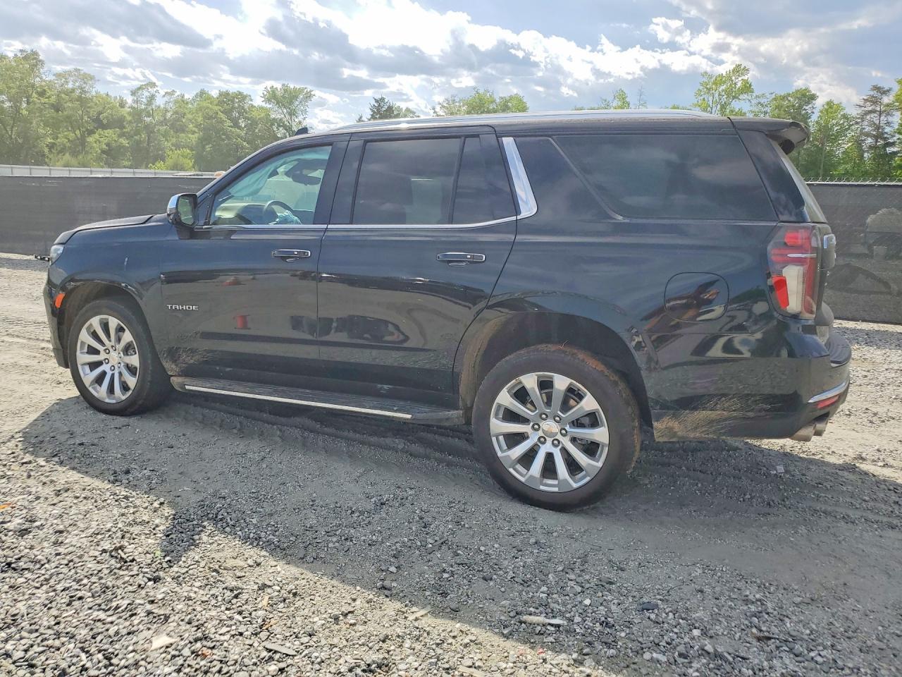 2024 Chevrolet Tahoe K1500 Premier - zdjęcie 2