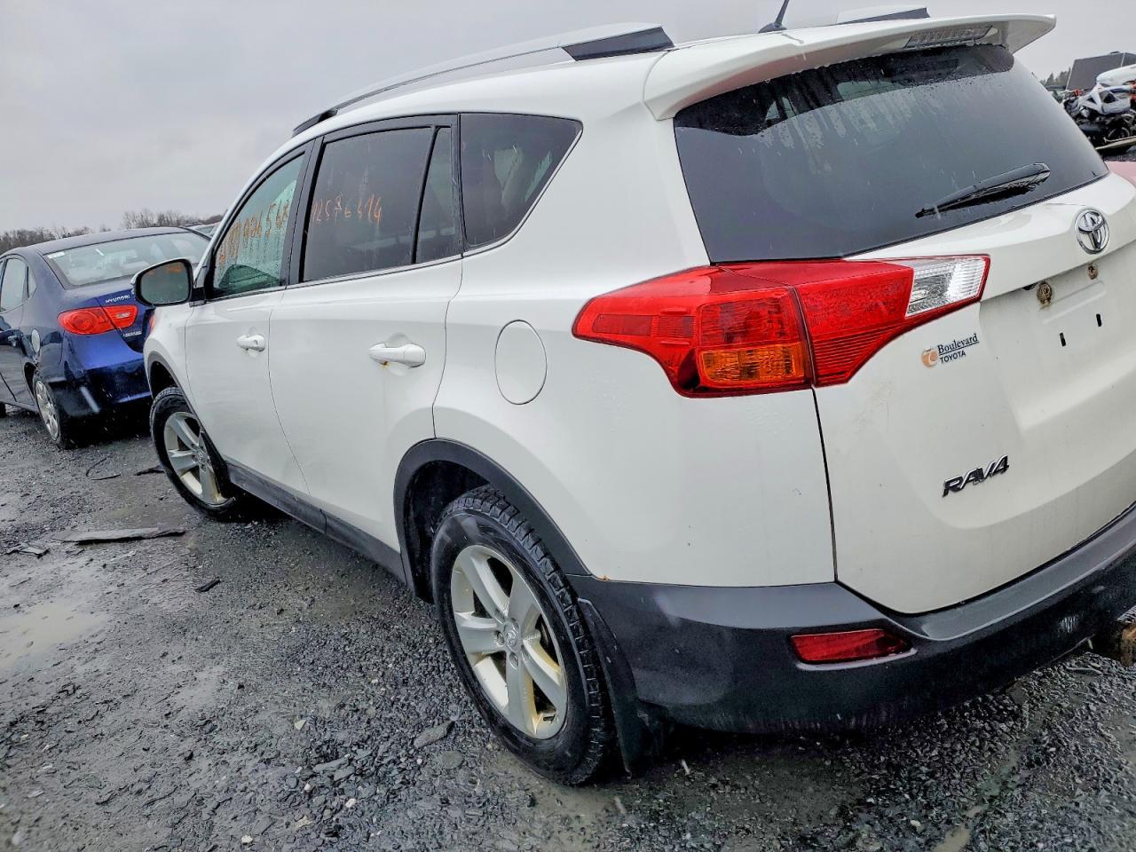 2013 Toyota Rav4 Xle - zdjęcie 2