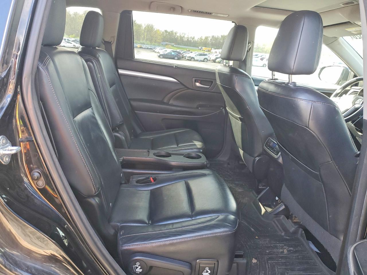2016 Toyota Highlander Xle - zdjęcie 11