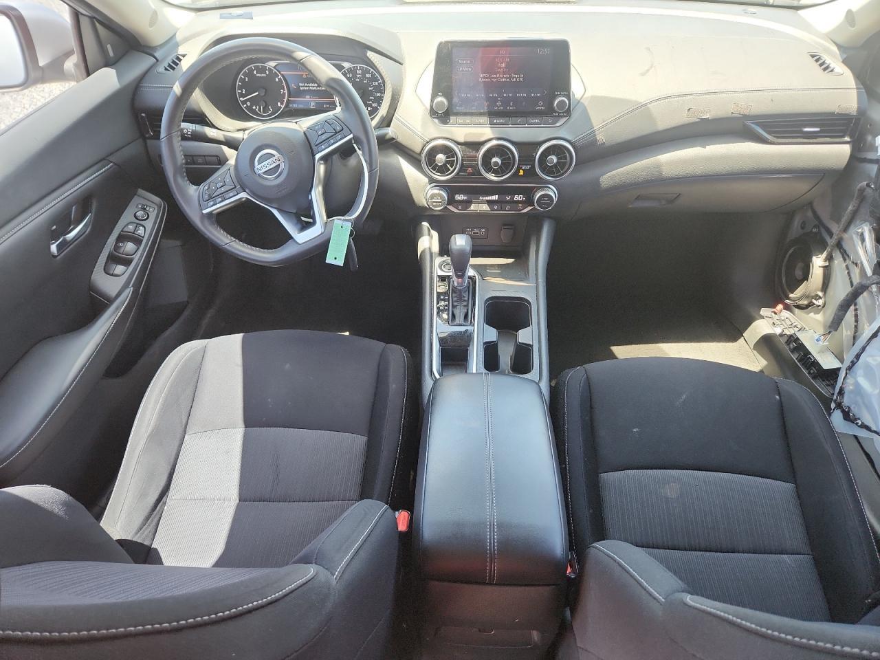 2021 Nissan Sentra Sv - zdjęcie 8