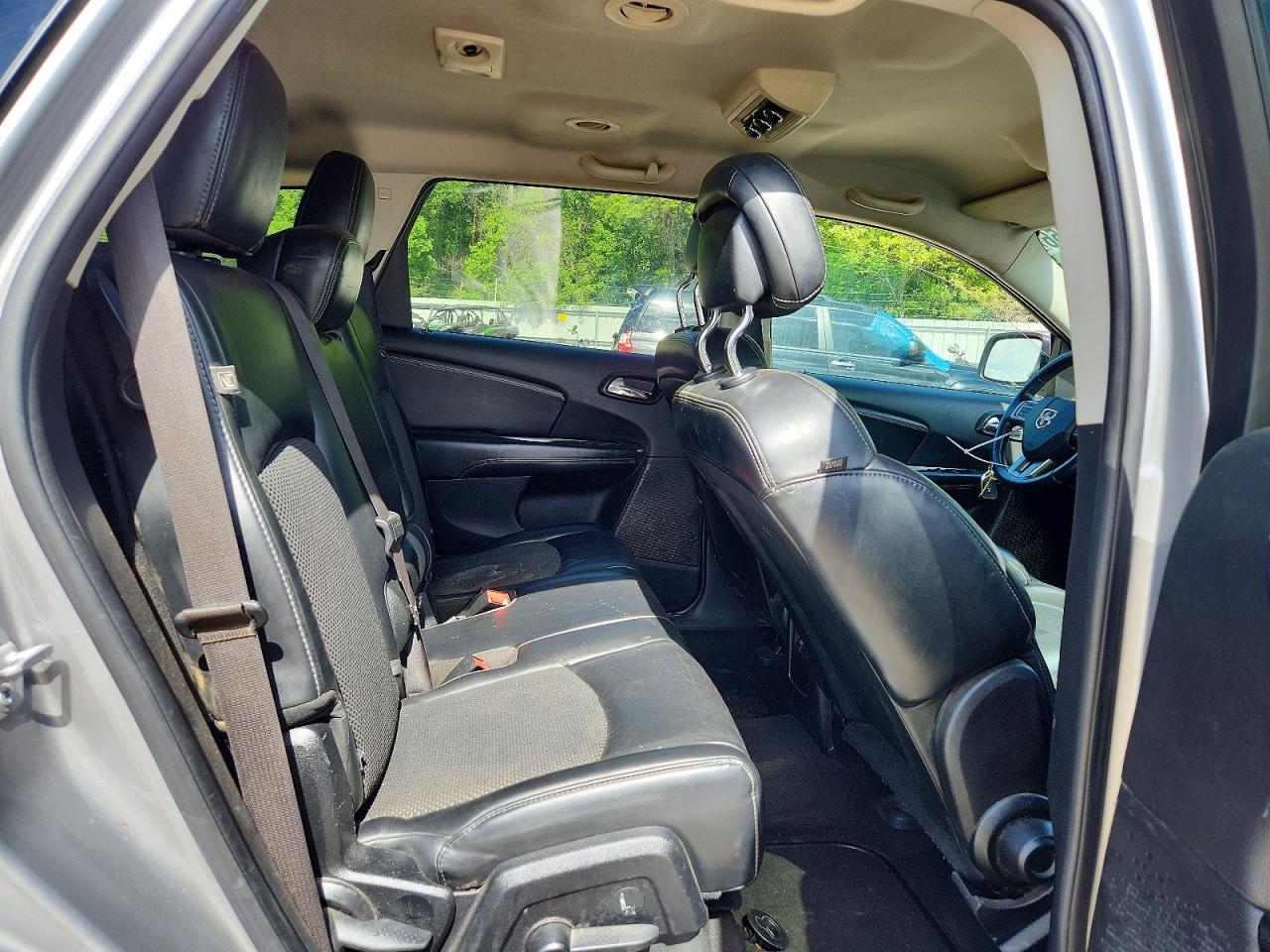 2017 Dodge Journey Crossroad - zdjęcie 11