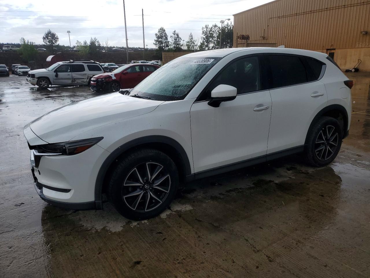 2017 Mazda Cx-5 Grand Touring - zdjęcie główne