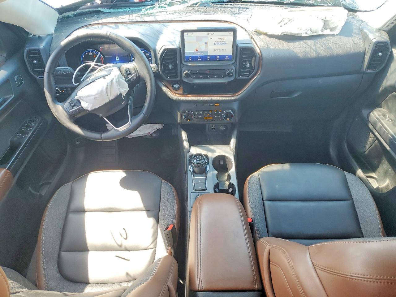 2024 Ford Bronco Sport Outer Banks - zdjęcie 8