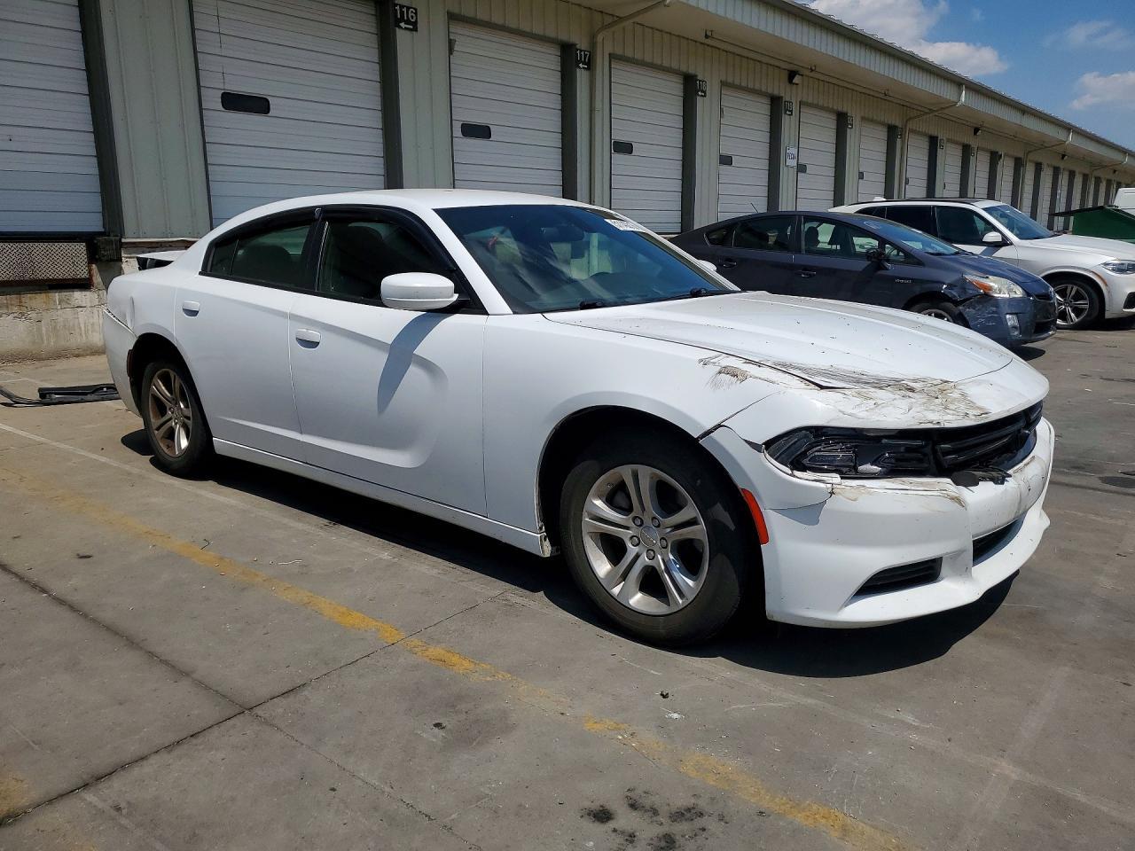 2022 Dodge Charger Sxt - zdjęcie 4