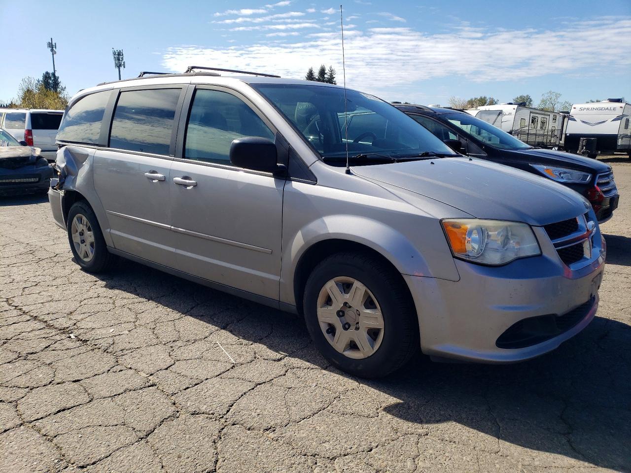 2013 Dodge Grand Caravan Se - zdjęcie 4