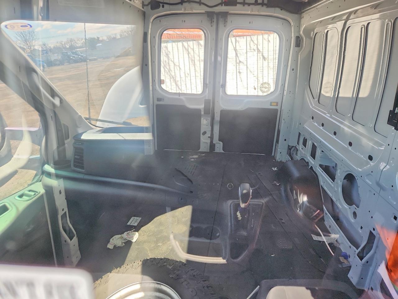 2024 Ford Transit T-350 - zdjęcie 10