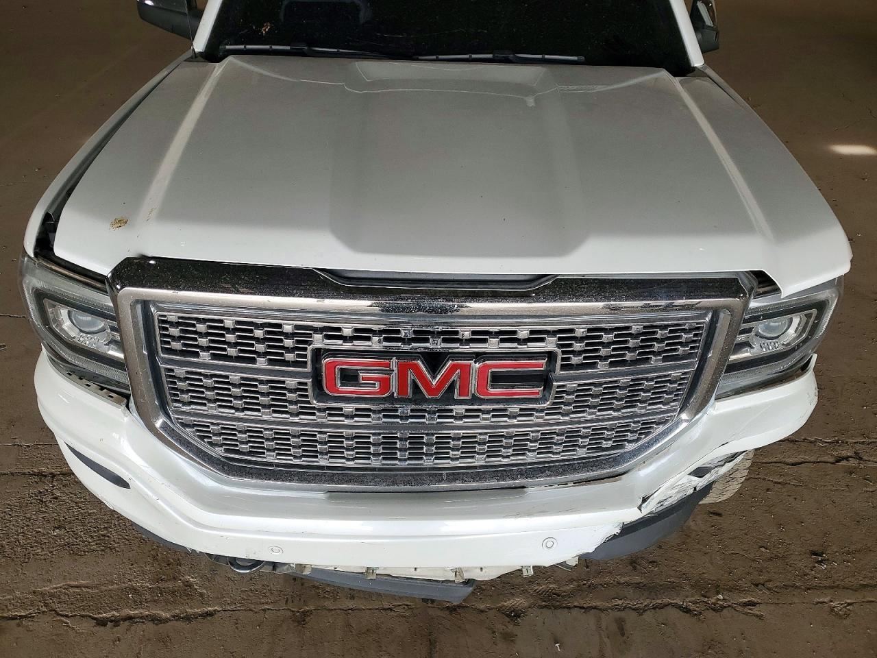 2018 GMC Sierra K1500 Denali - zdjęcie 11