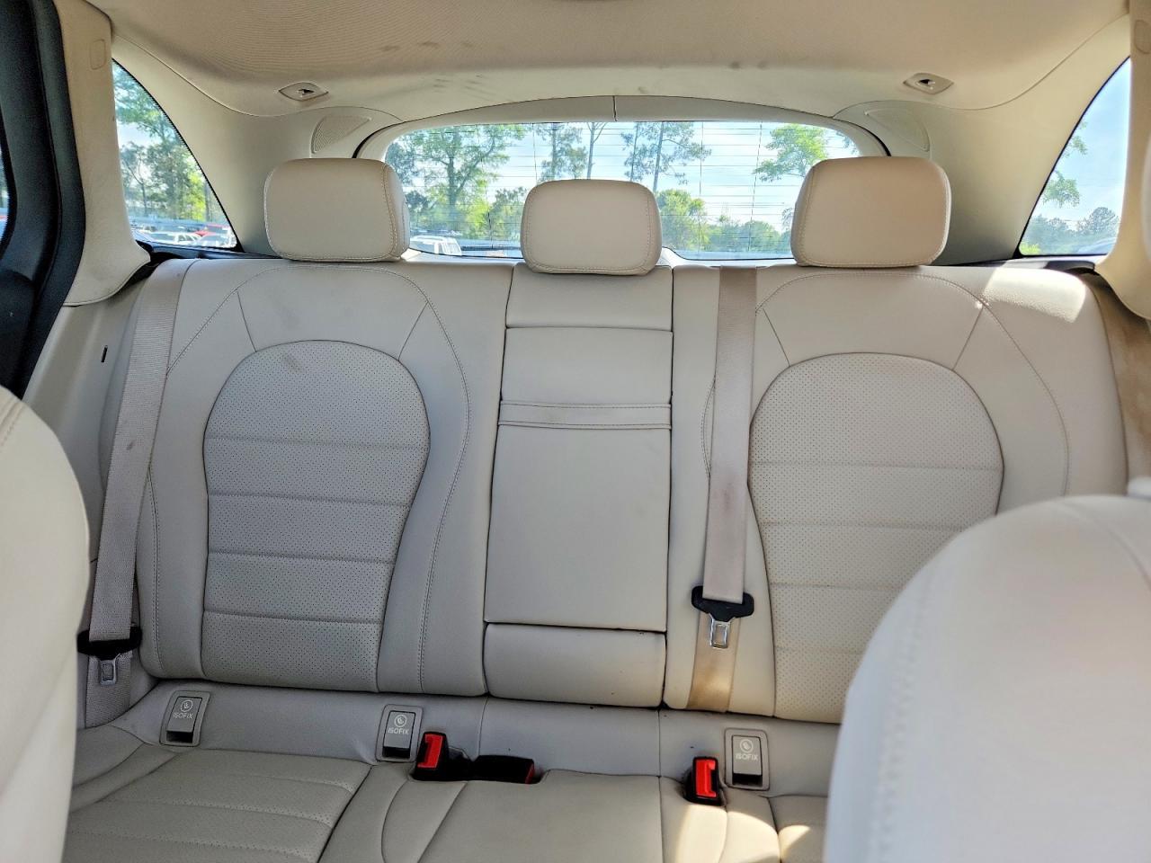2017 Mercedes-Benz Glc 300 4Matic - zdjęcie 10
